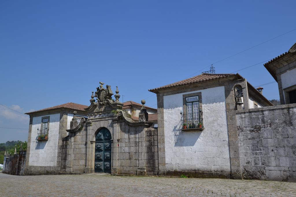 Bed and Breakfast Casa Do Ribeiro Guimarães Esterno foto