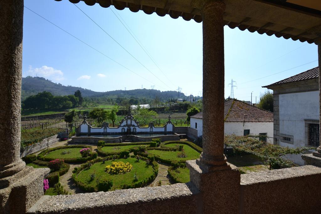 Bed and Breakfast Casa Do Ribeiro Guimarães Esterno foto